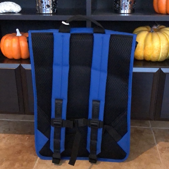 RAINS Roll Top Backpack 🎒 - Picture 5 of 10